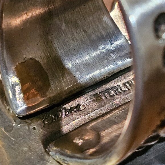 Navajo Sterling Silver and Turquoise Ring, size 7 - Picture 4 of 6